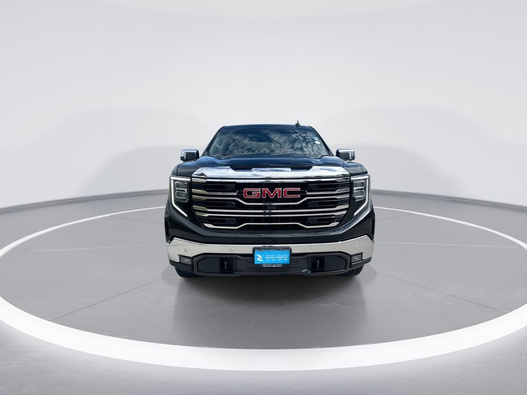 Certified 2025 GMC Sierra 1500 SLT w/ SLT Premium Plus Package AWD/4WD image 3