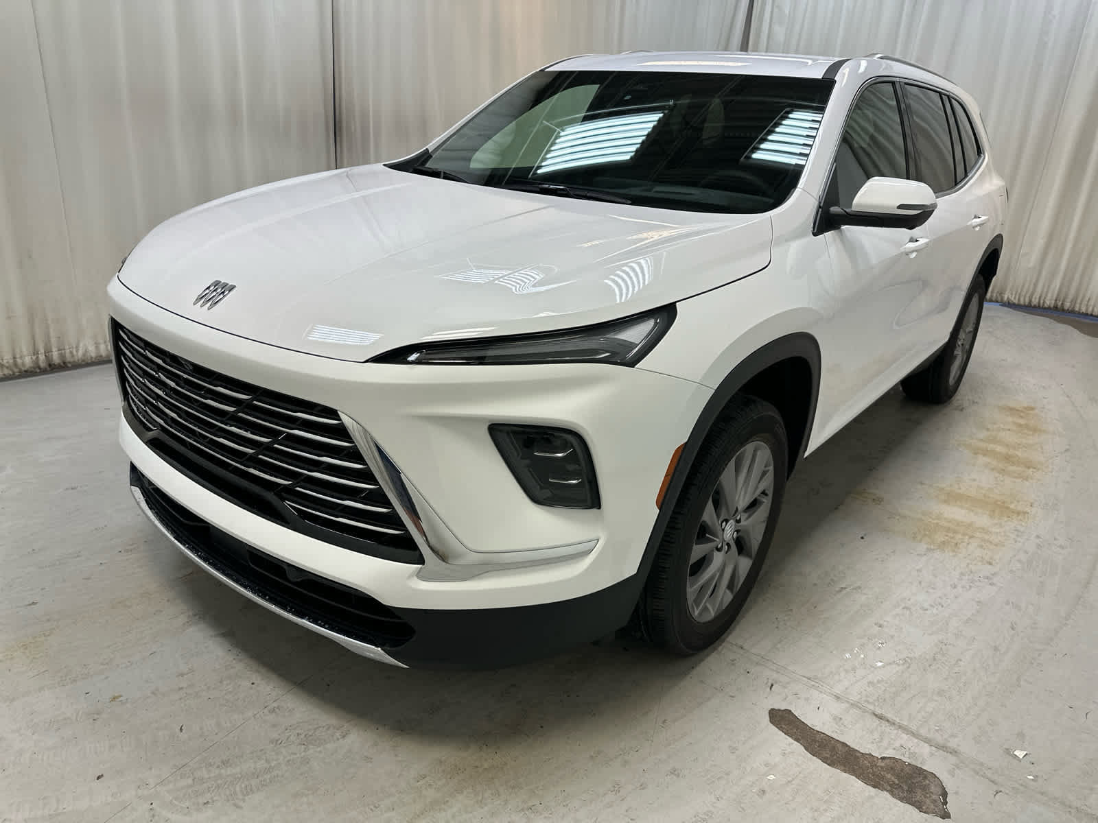 New 2026 Buick Enclave Preferred w/ Power Package image 10