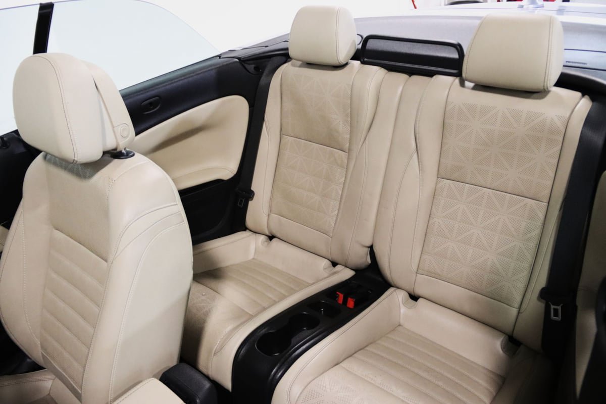 Used 2018 Buick Cascada Premium FWD image 38