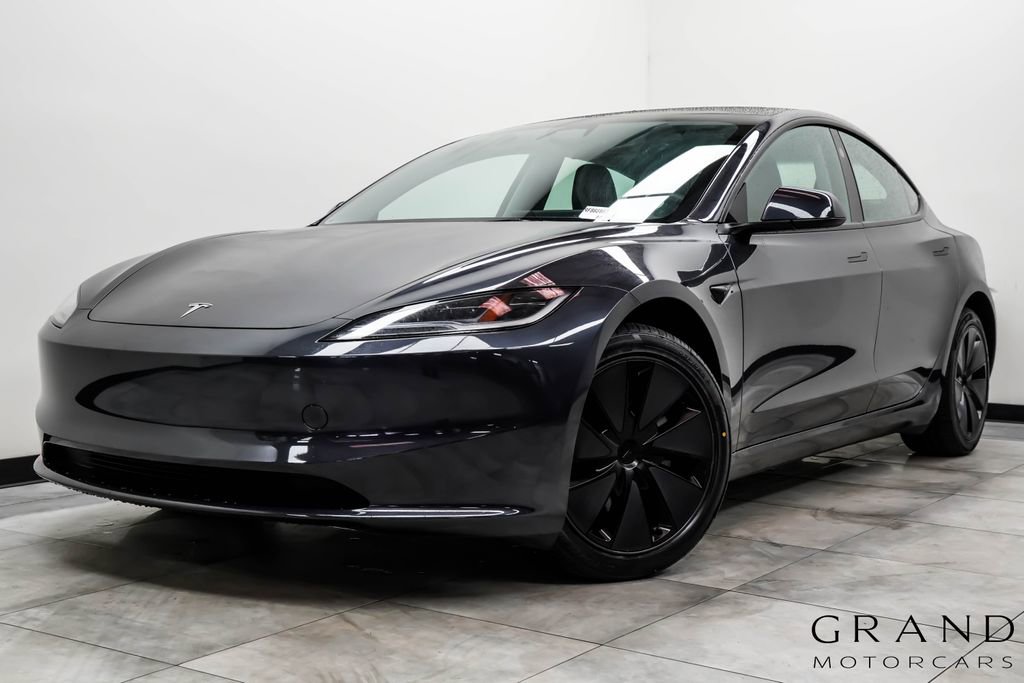 Used 2024 Tesla Model 3 Standard Range RWD image 1