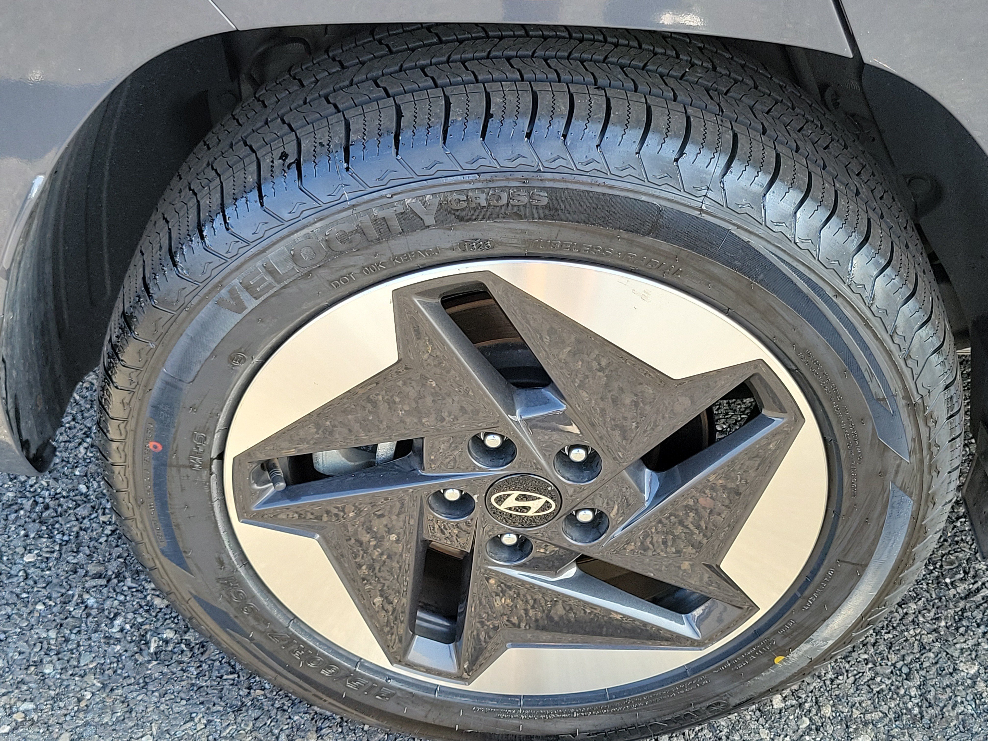 Certified 2024 Hyundai Kona SEL FWD image 25