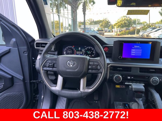 Used 2025 Toyota 4Runner TRD Off-Road AWD/4WD image 16