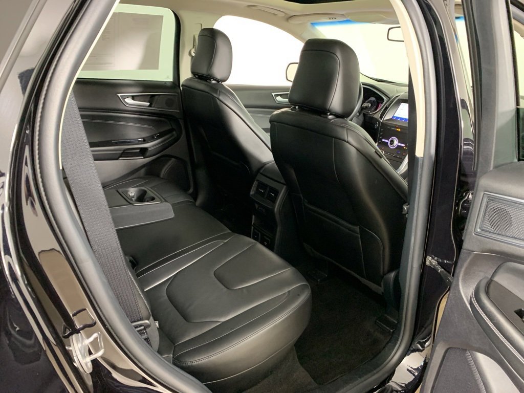 Used 2020 Ford Edge Titanium w/ Equipment Group 301A image 36
