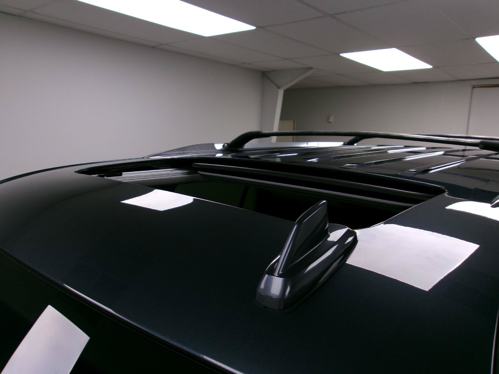 Used 2019 Chevrolet Tahoe Premier AWD/4WD image 4