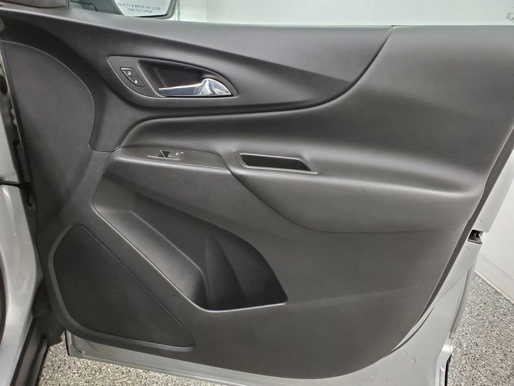 Used 2022 Chevrolet Equinox LT FWD image 21