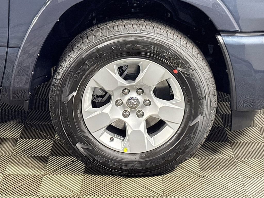 New 2025 RAM 1500 Big Horn image 22