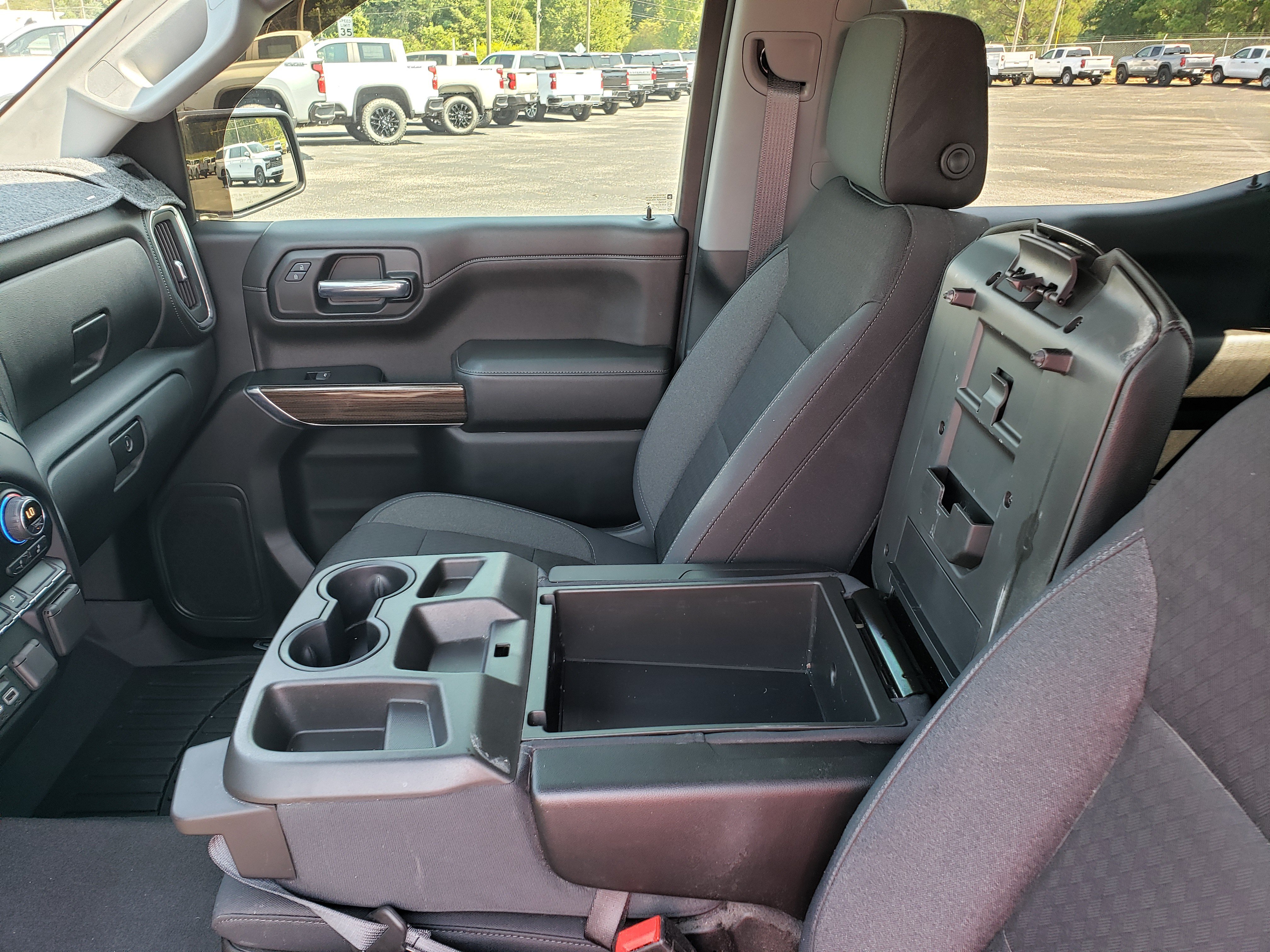 Used 2019 Chevrolet Silverado 1500 LT w/ All-Star Edition AWD/4WD image 23