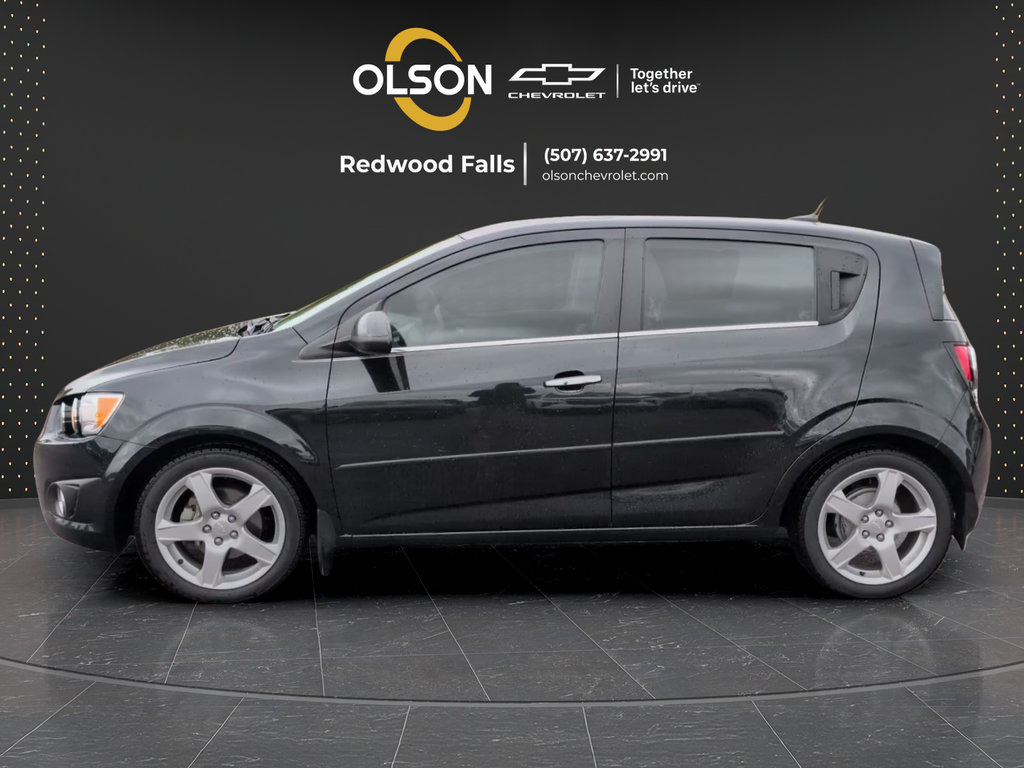 Used 2013 Chevrolet Sonic LTZ FWD image 2