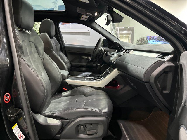 Used 2015 Land Rover Range Rover Evoque Pure Plus AWD/4WD image 48