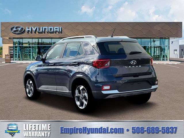 New 2026 Hyundai Venue SEL FWD image 5