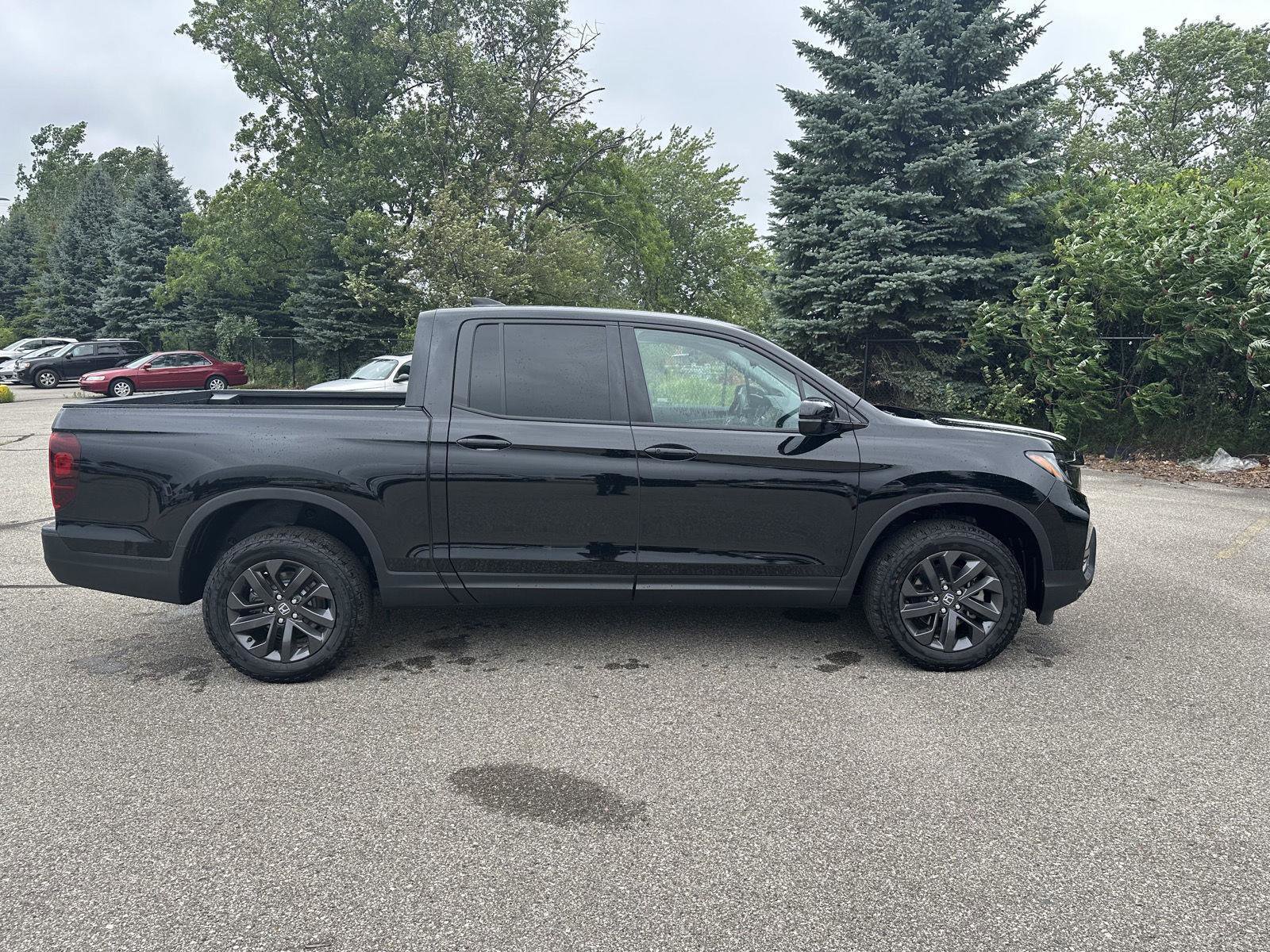 New 2026 Honda Ridgeline Sport image 9