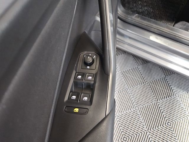 Used 2019 Volkswagen Jetta image 23