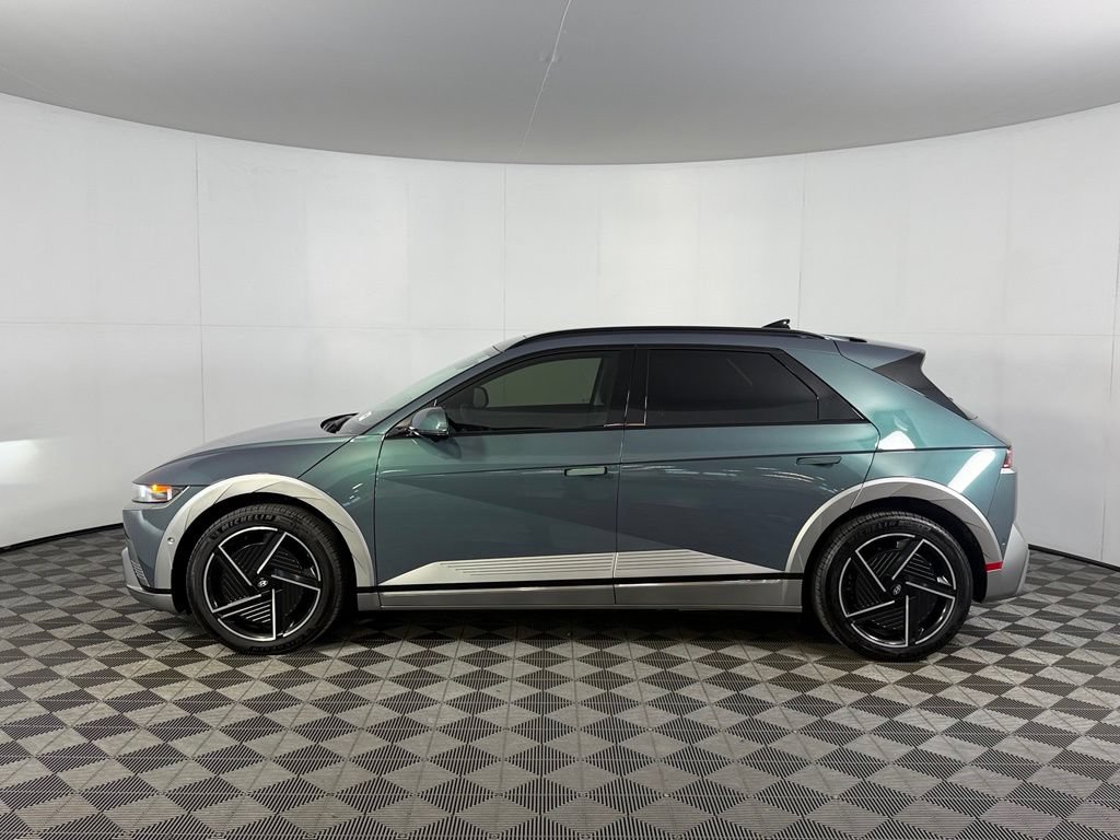 Used 2025 Hyundai Ioniq 5 Limited AWD/4WD image 11