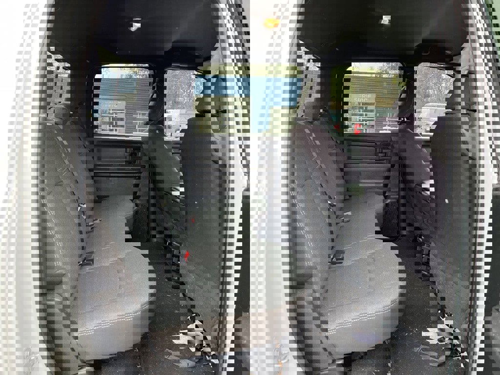 Used 2024 RAM 2500 Tradesman w/ Chrome Appearance Group image 12