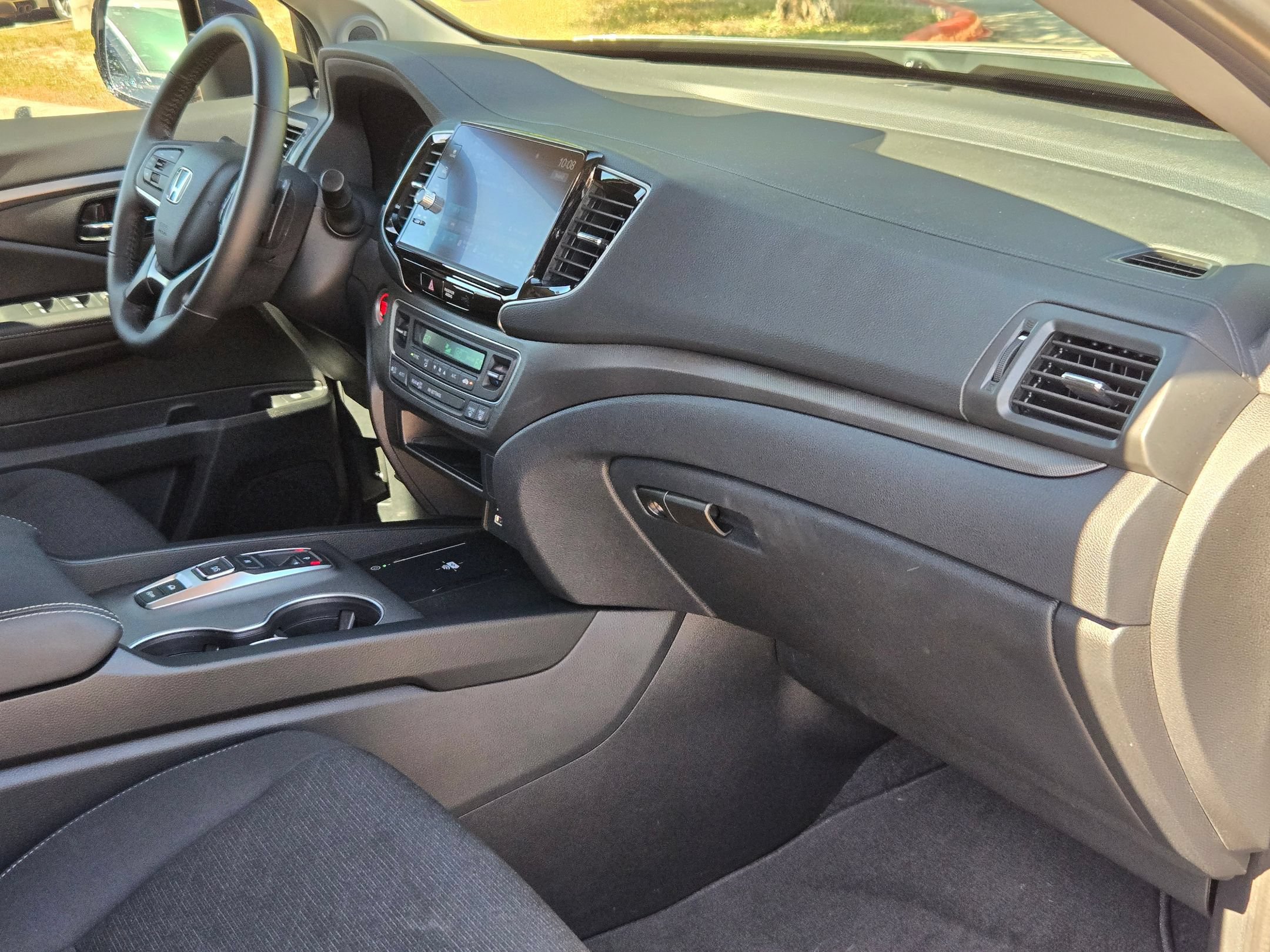 Certified 2024 Honda Ridgeline Sport image 28
