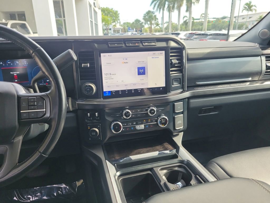 Used 2023 Ford F350 Lariat w/ Lariat Ultimate Package AWD/4WD image 19