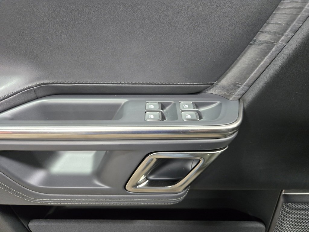 Used 2022 Rivian R1S Launch Edition image 8