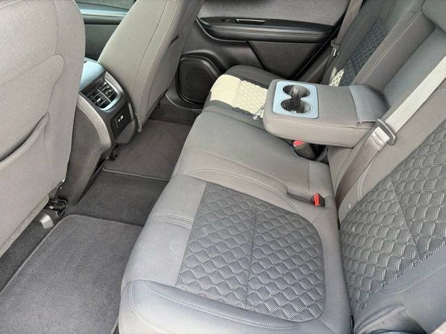 Used 2020 Chevrolet Blazer LT FWD image 31