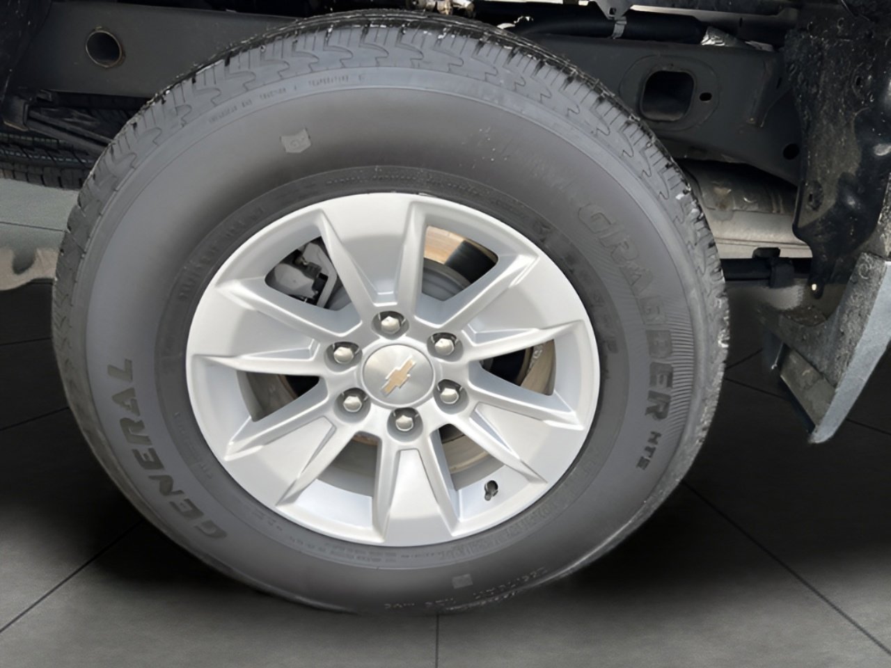 Used 2022 Chevrolet Silverado 1500 LT image 36