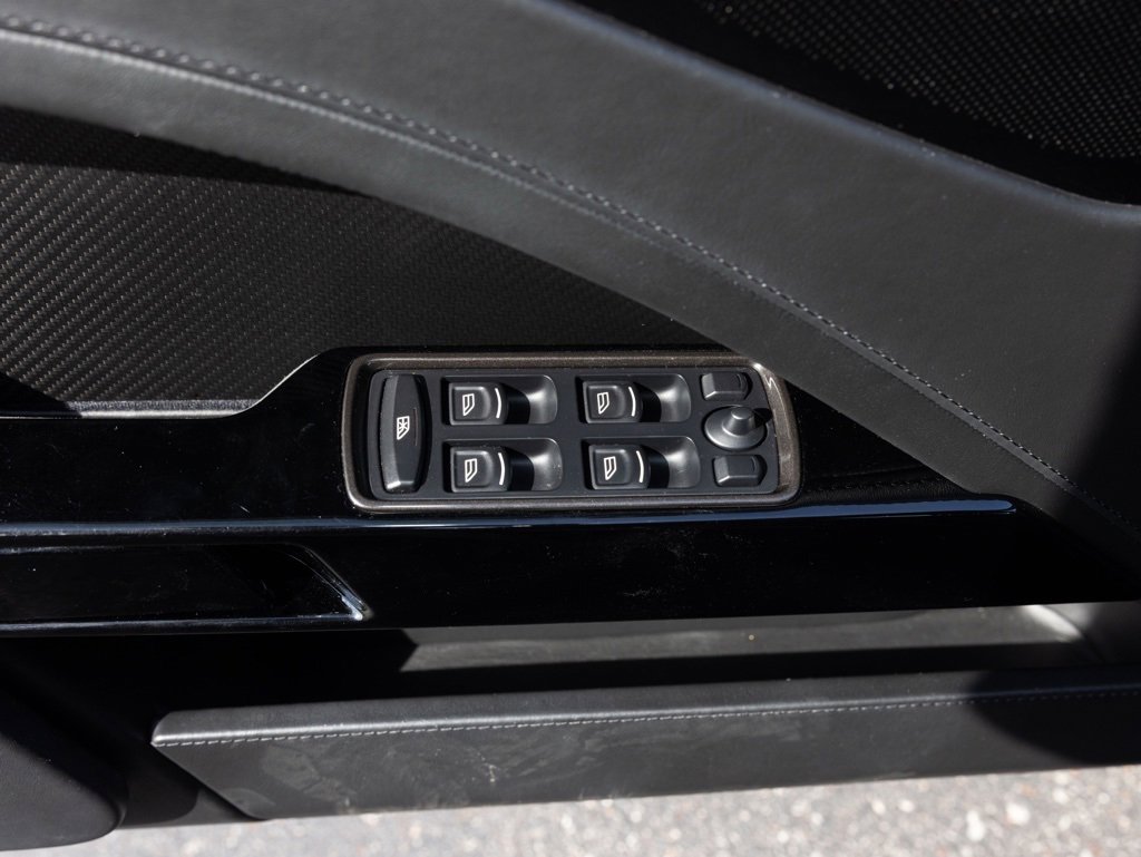 Used 2019 Aston Martin Rapide AMR image 20