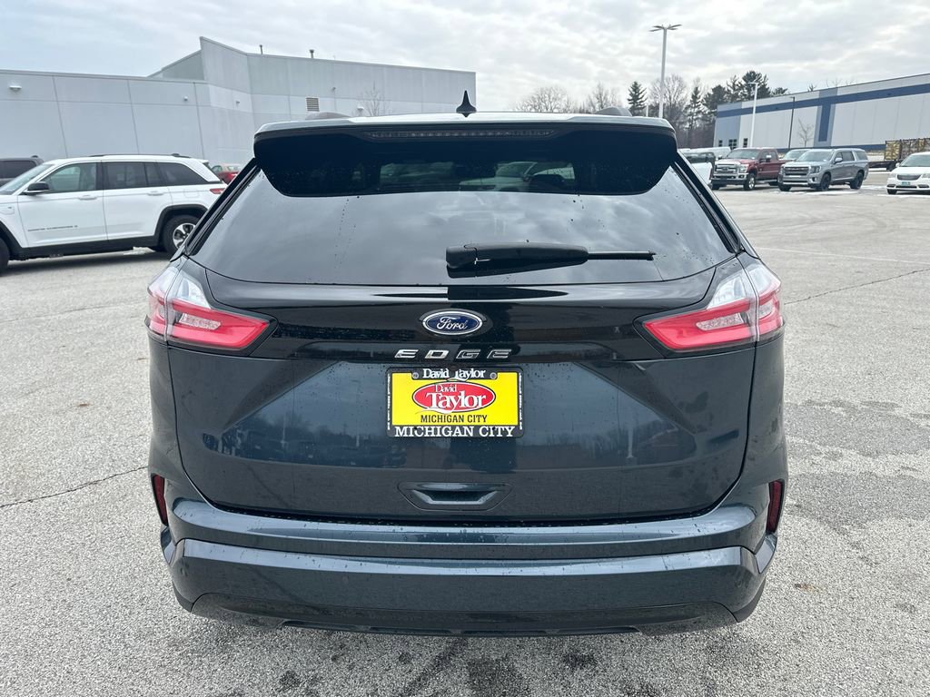 Used 2024 Ford Edge ST-Line image 4