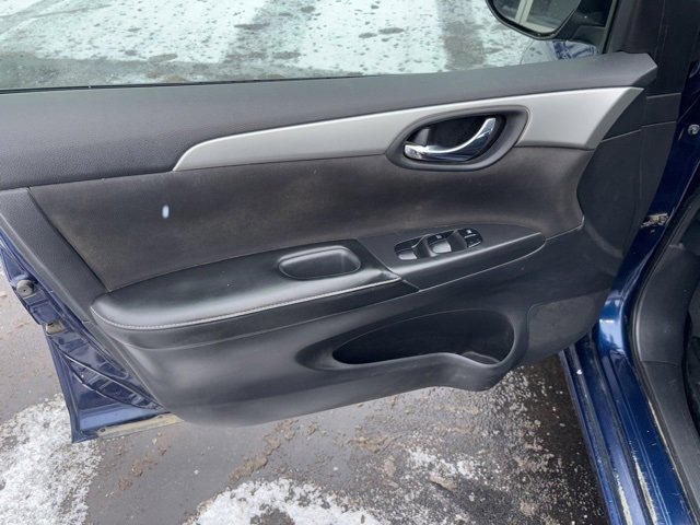 Used 2019 Nissan Sentra S image 21