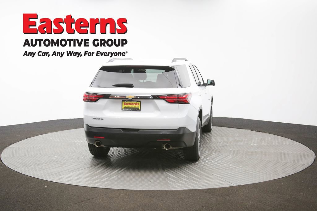 Used 2022 Chevrolet Traverse LT image 41