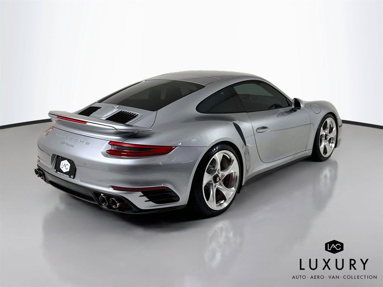Used 2017 Porsche 911 Turbo AWD/4WD image 5