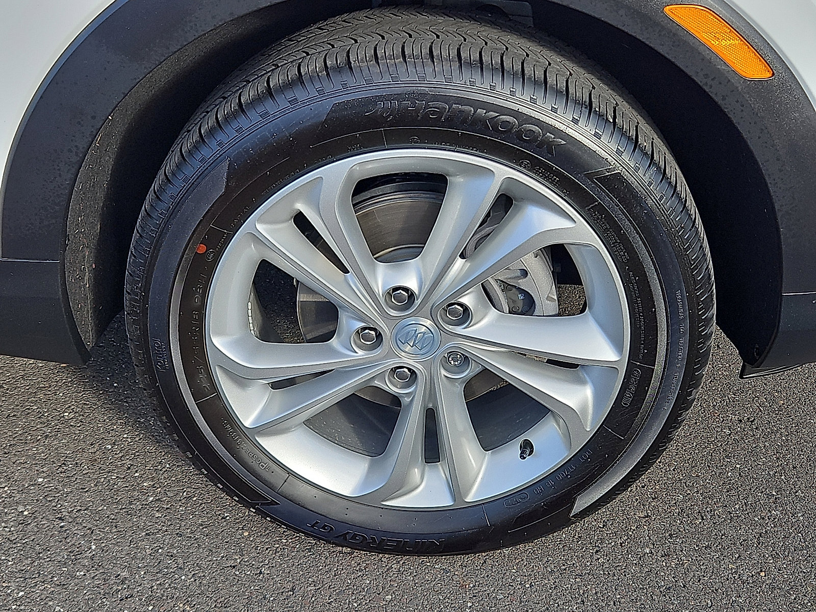 Certified 2023 Buick Encore GX Preferred image 8