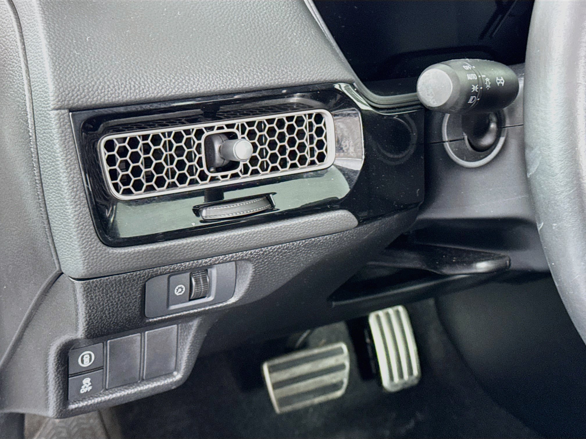 Certified 2024 Honda Civic Sport image 10