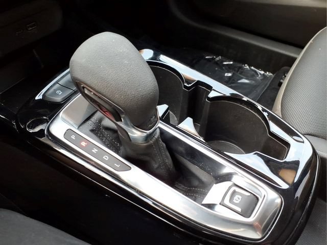 Used 2025 Chevrolet Trax ACTIV w/ Driver Confidence Package FWD image 23