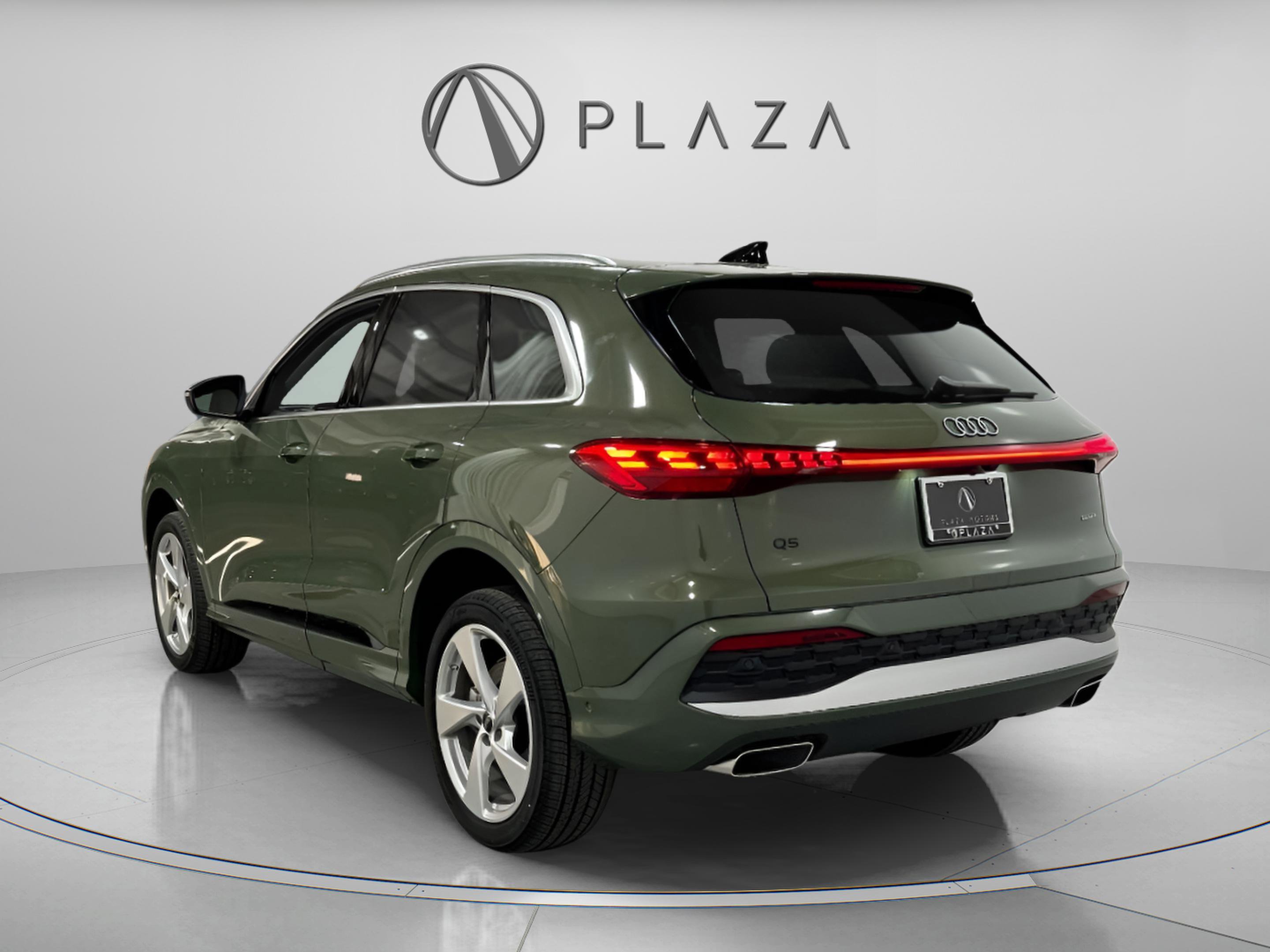 New 2025 Audi Q5 Premium Plus image 3