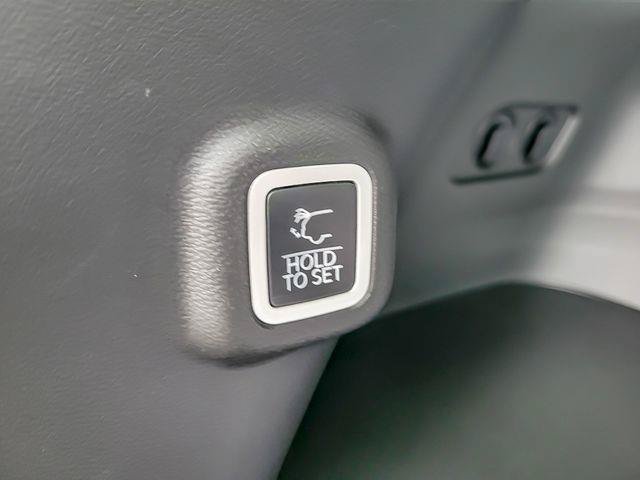 New 2026 Jeep Cherokee Limited AWD/4WD image 19