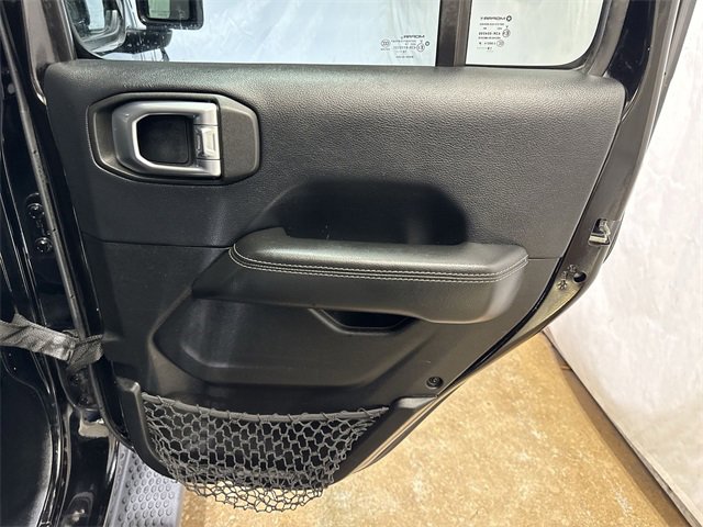 Used 2018 Jeep Wrangler Unlimited Sahara w/ Dual Top Group image 26