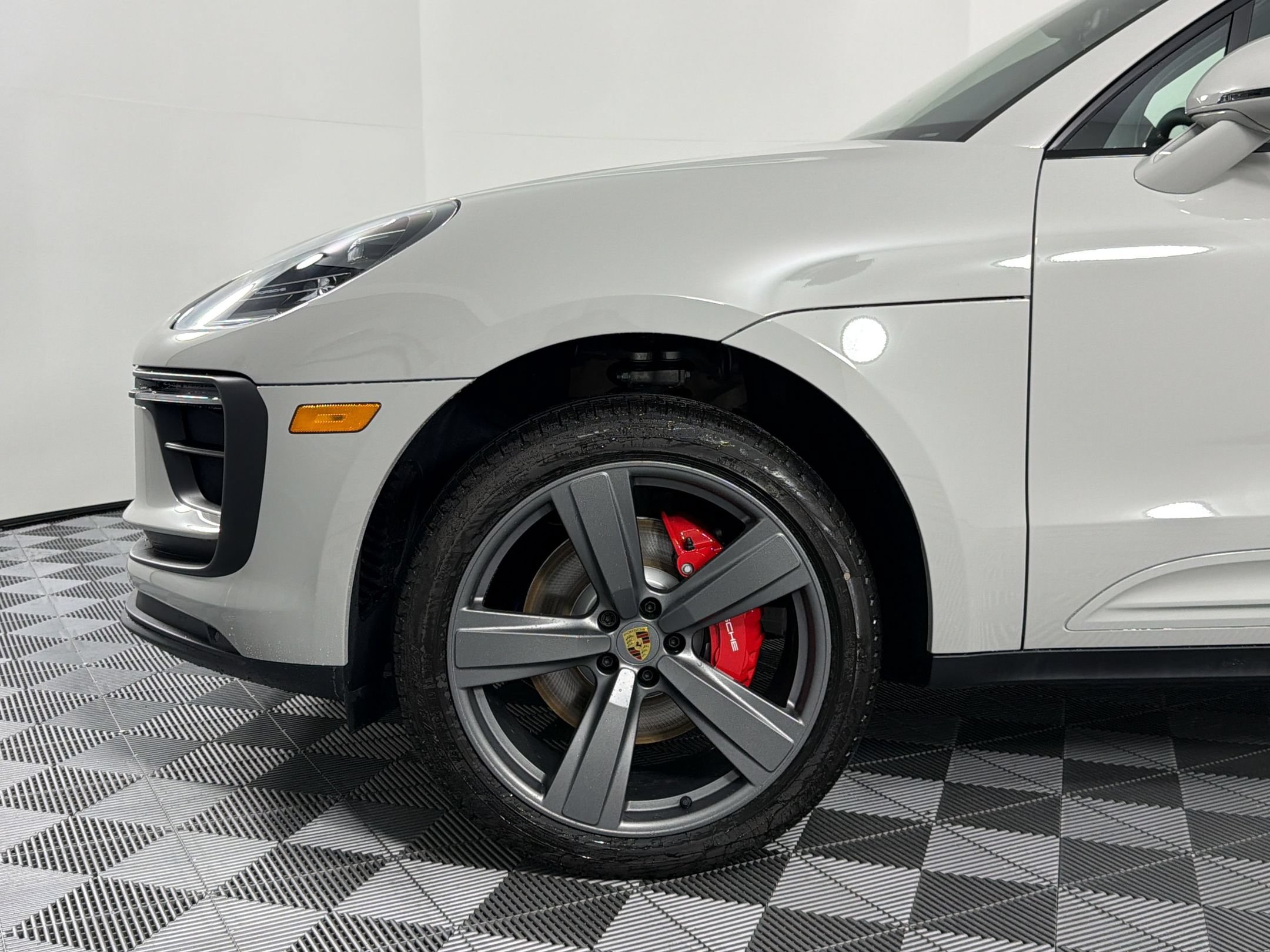 New 2026 Porsche Macan S AWD/4WD image 7