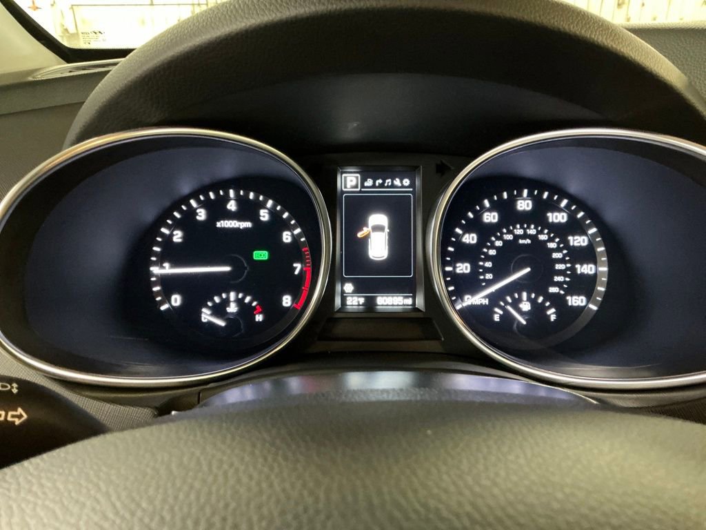 Used 2018 Hyundai Santa Fe Sport w/ Cargo Package image 16