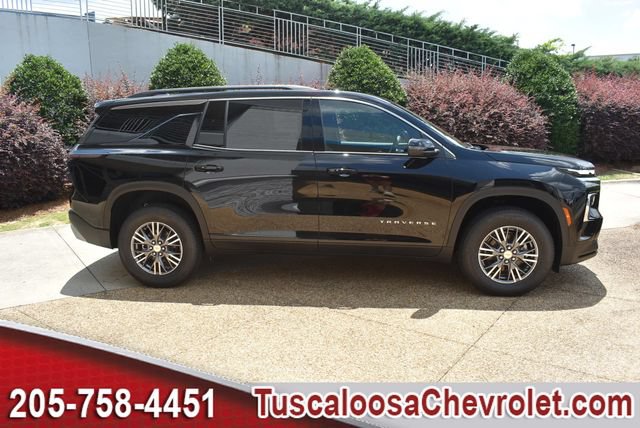 New 2026 Chevrolet Traverse LT w/ LPO, Floor Liner Package FWD image 13