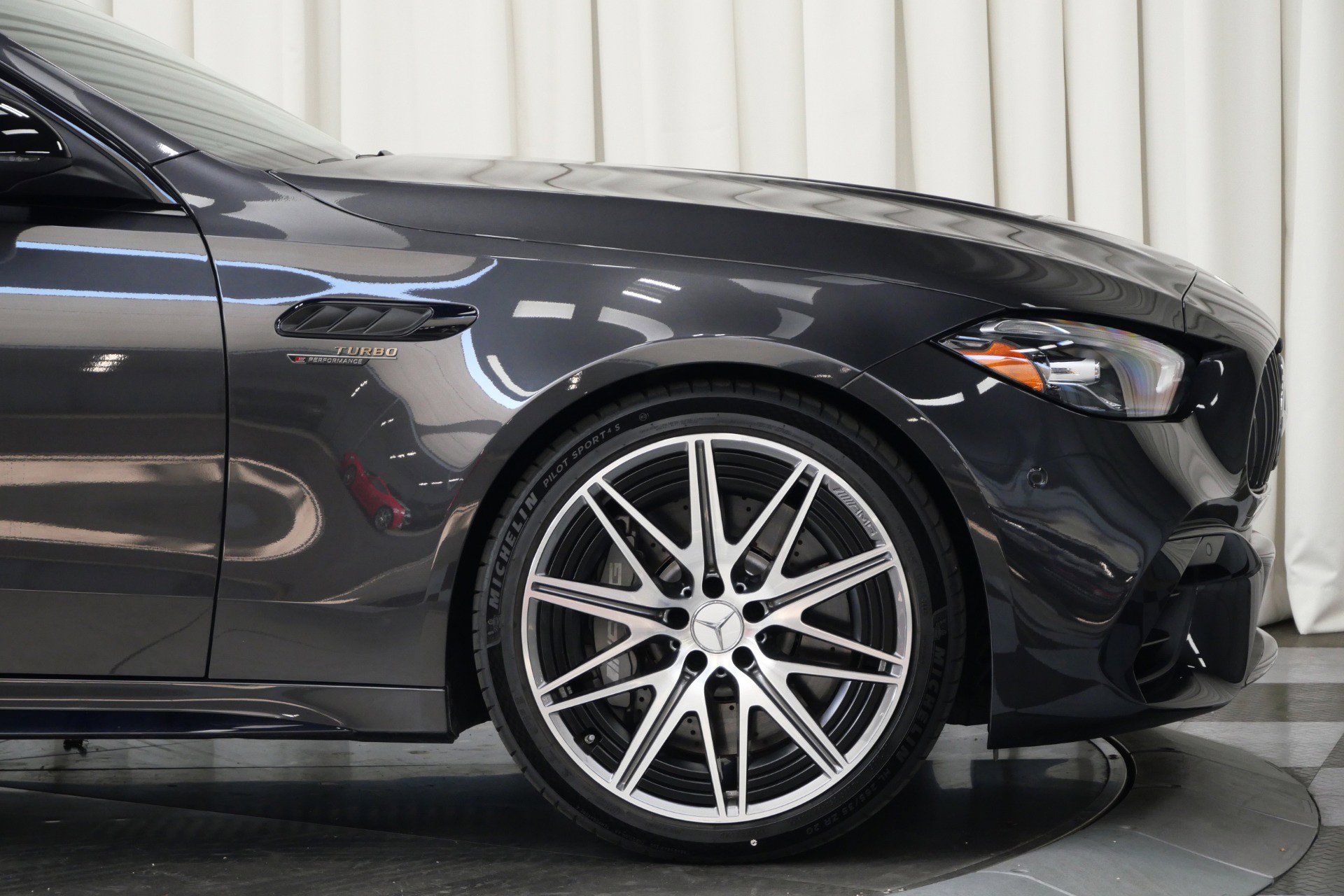 Used 2024 Mercedes-Benz C 63 AMG S image 37