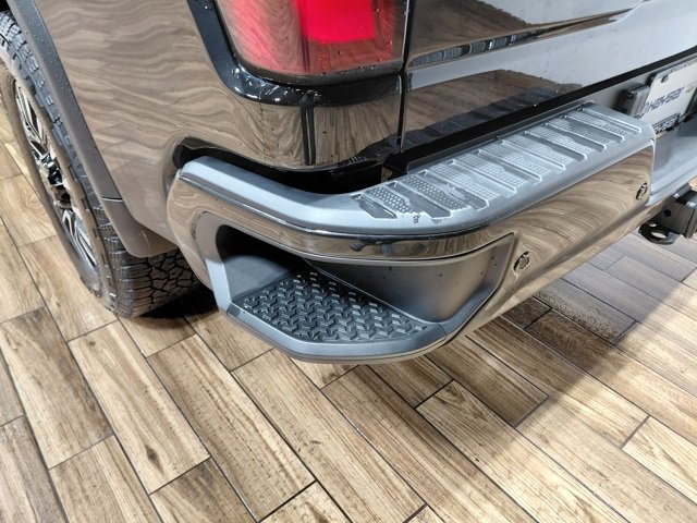 Used 2025 GMC Sierra 2500 Denali Ultimate image 36