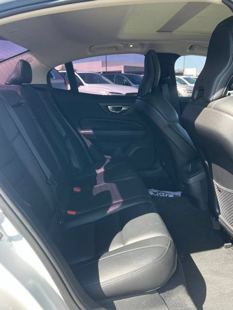 Used 2023 Volvo S60 B5 Plus AWD/4WD image 32