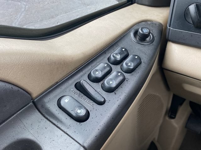 Used 2007 Ford F250 XLT AWD/4WD image 7