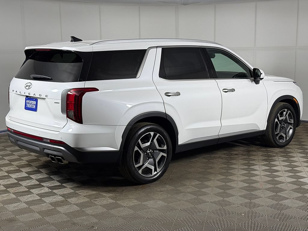 Used 2023 Hyundai Palisade SEL w/ Premium Package AWD/4WD image 16