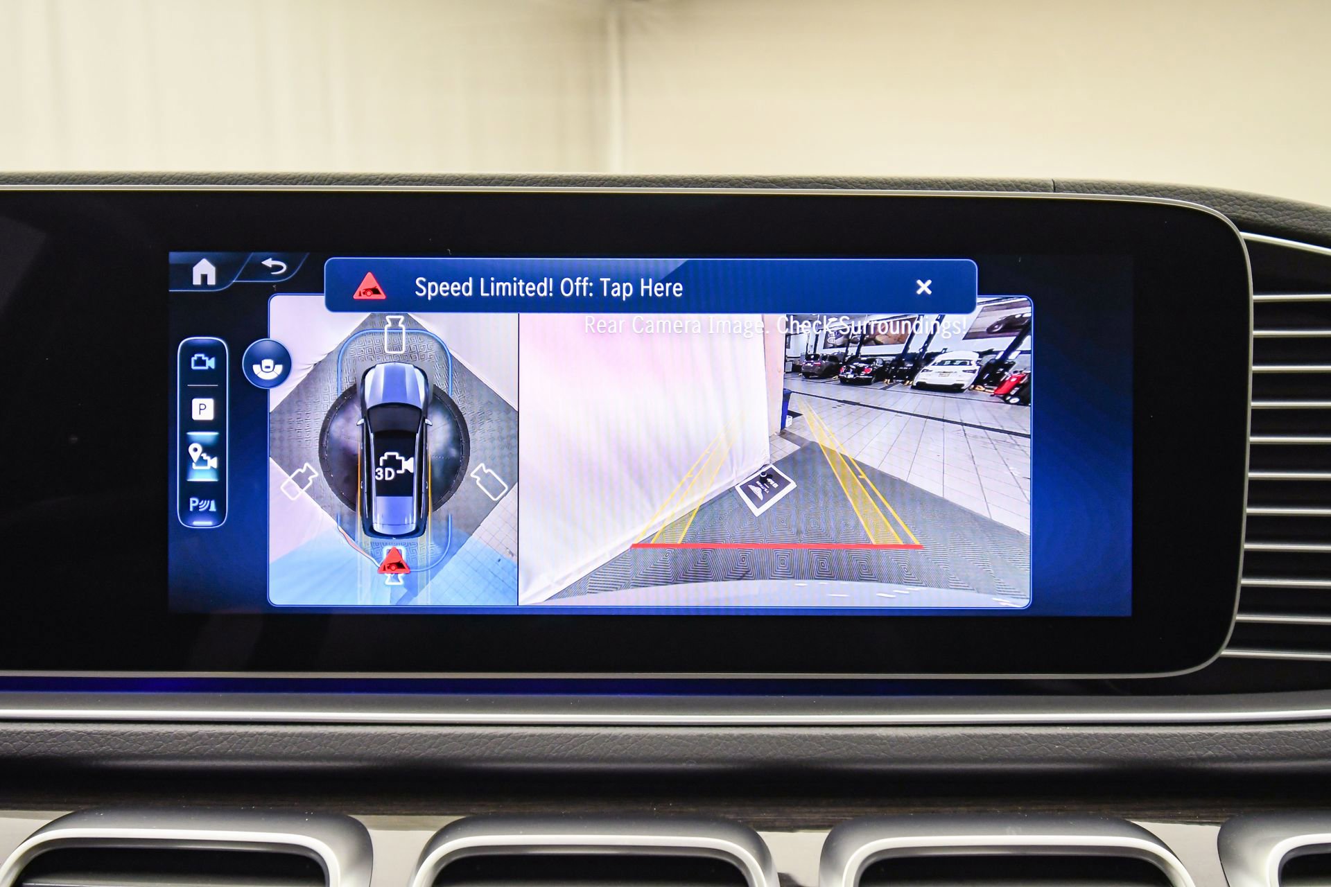 Used 2025 Mercedes-Benz GLS 450 4MATIC image 41