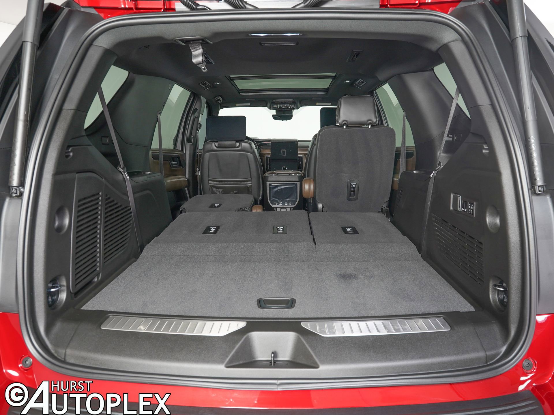 Used 2026 GMC Yukon Denali Ultimate image 14