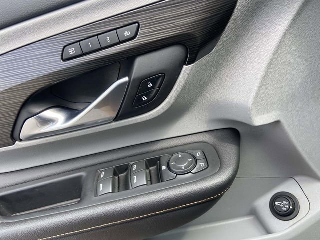 Used 2018 GMC Terrain SLT w/ Preferred Package image 15