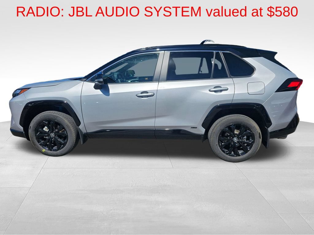 Used 2023 Toyota RAV4 XSE AWD/4WD image 7
