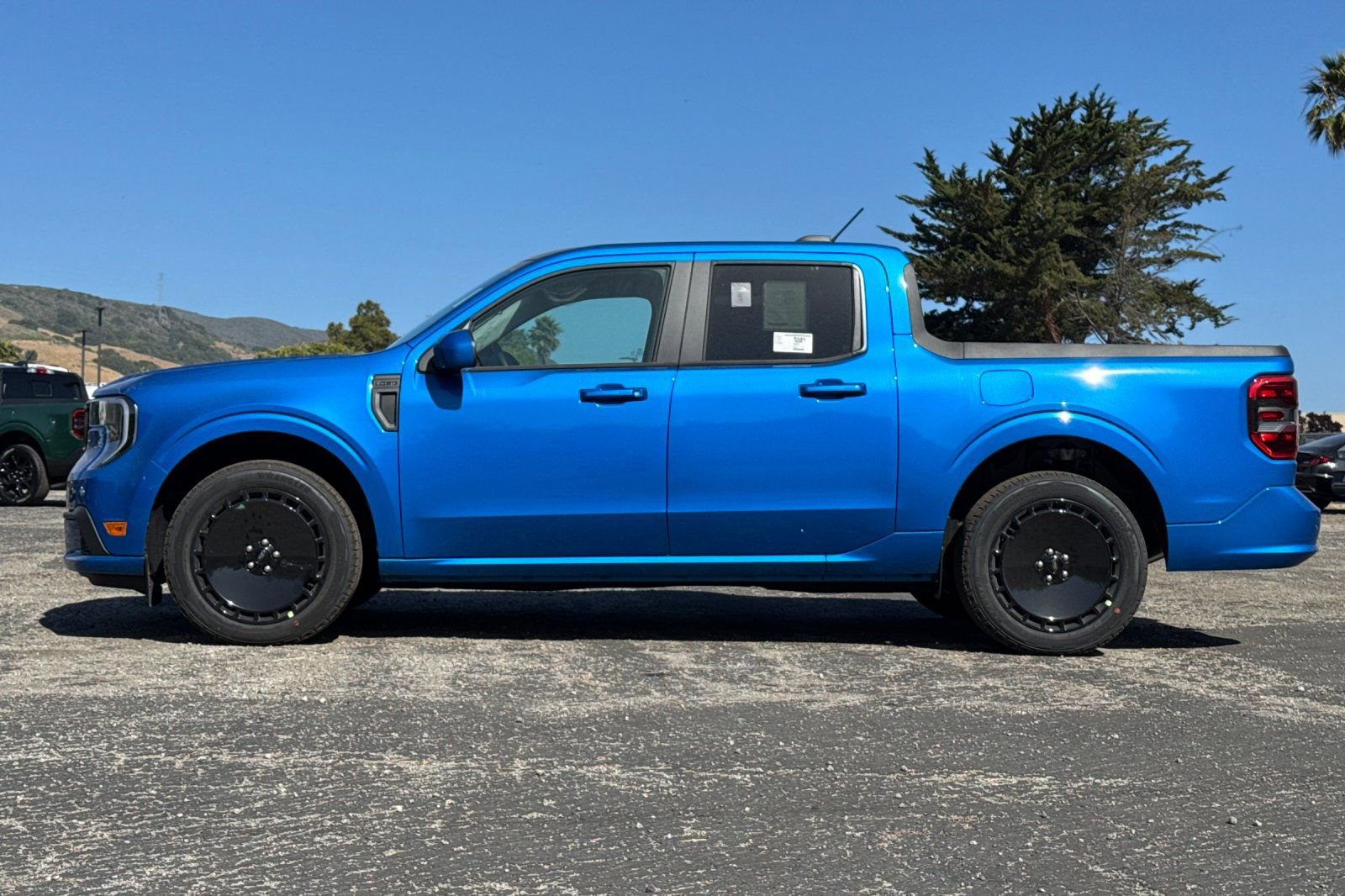 New 2025 Ford Maverick Lobo AWD/4WD image 6