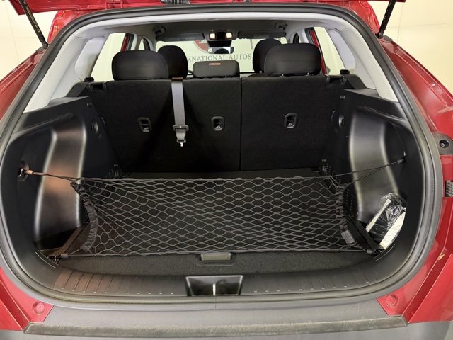 Used 2024 Hyundai Kona SE image 11