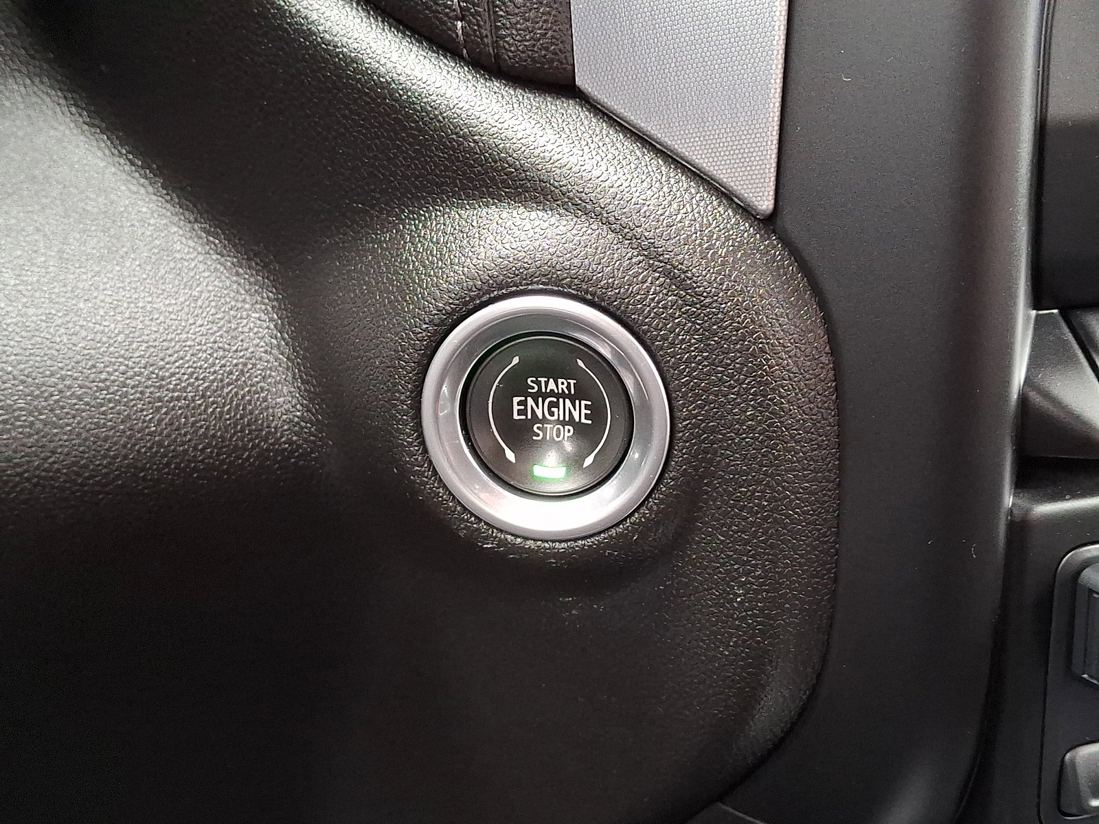 Certified 2023 GMC Sierra 3500 SLT w/ SLT Premium Package image 25