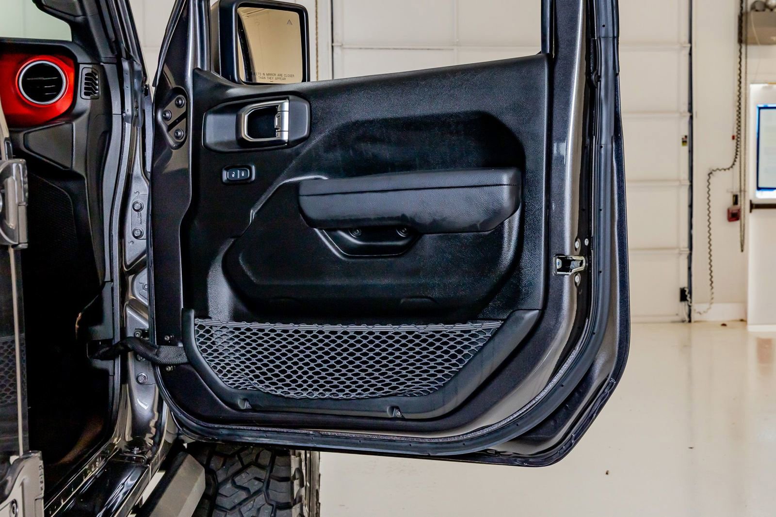 Used 2023 Jeep Gladiator Rubicon w/ LED Lighting Group image 38